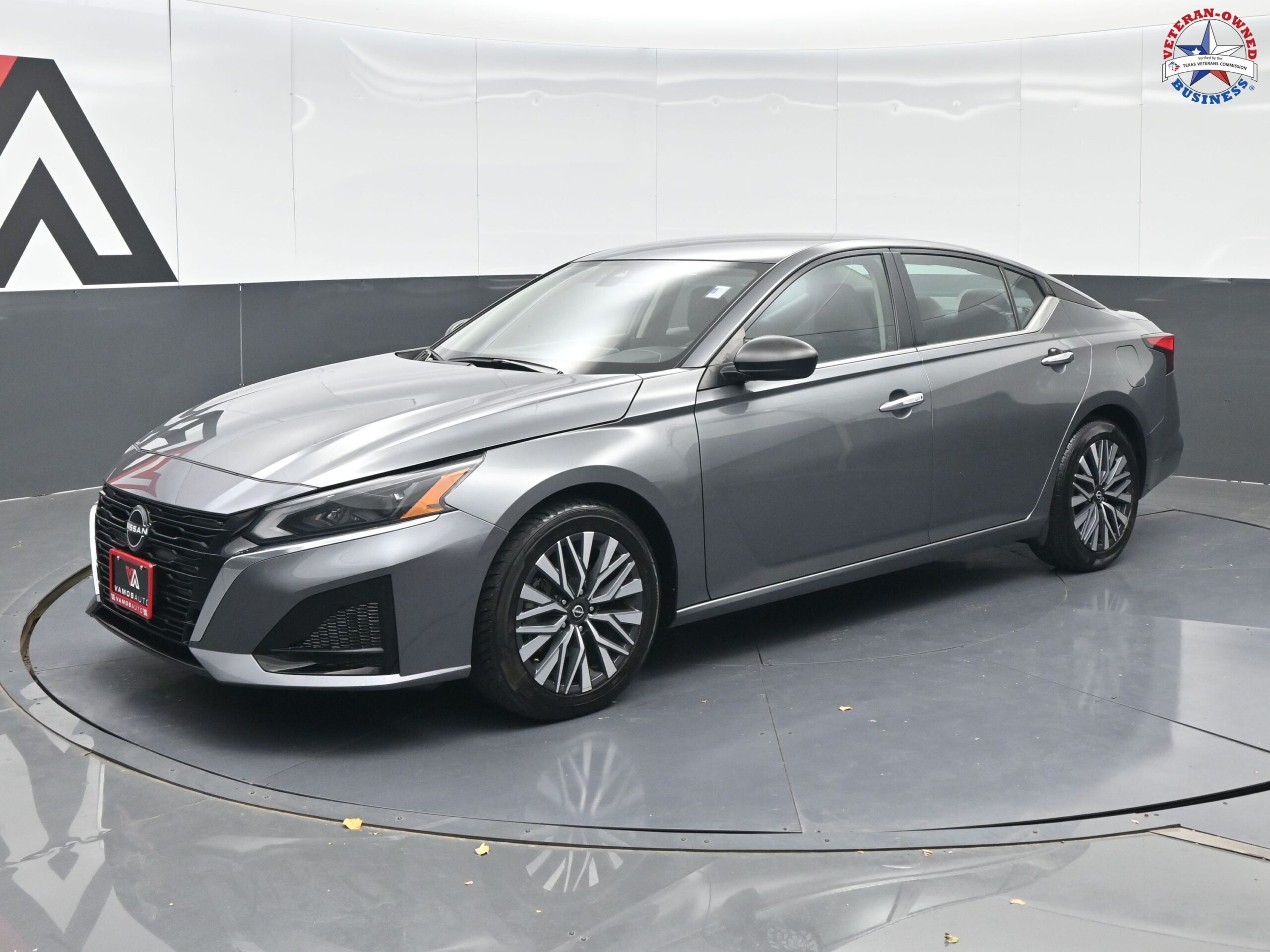 2024 Nissan Altima SV's photo