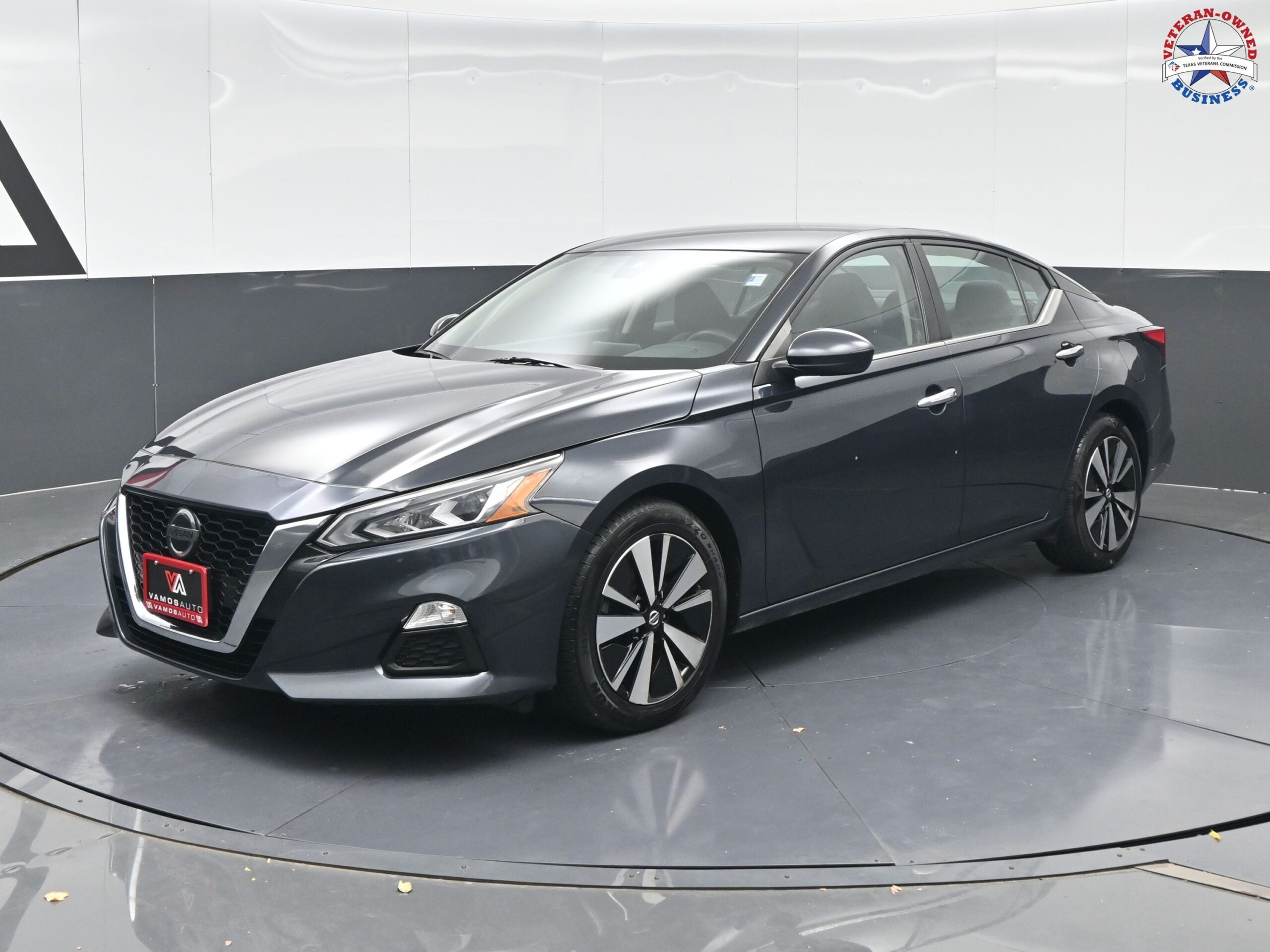 2022 Nissan Altima SV's photo