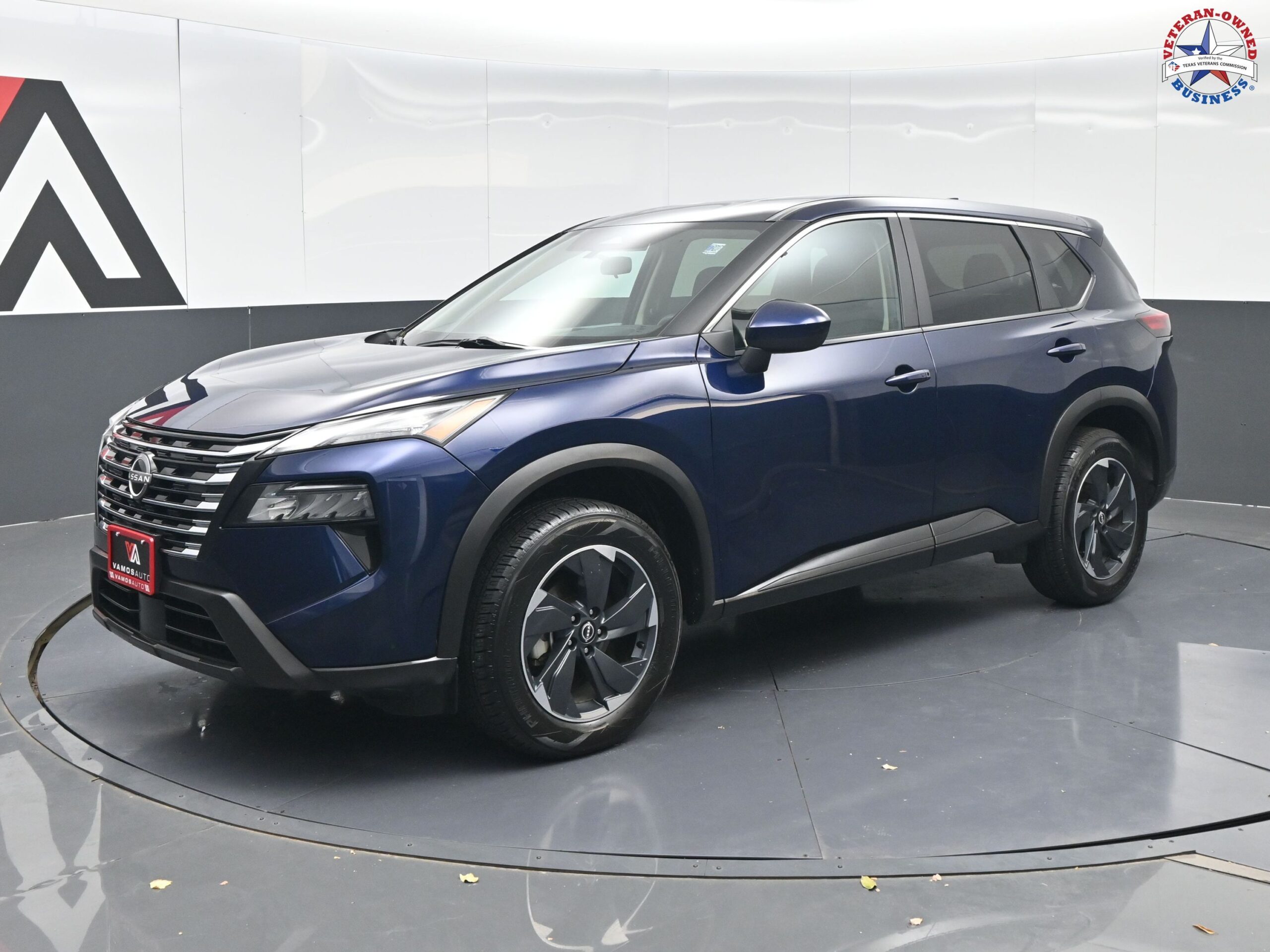 2024 Nissan Rogue SV's photo