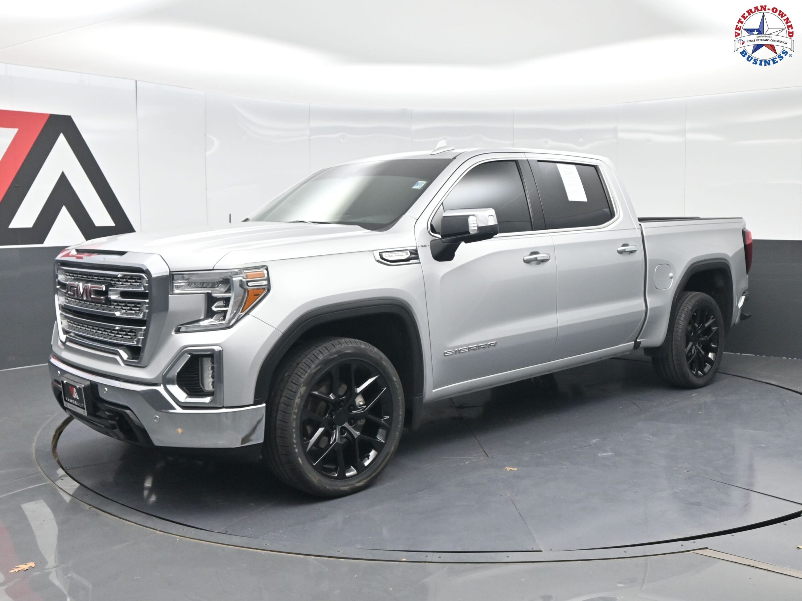 2020 GMC Sierra 1500 SLT's photo