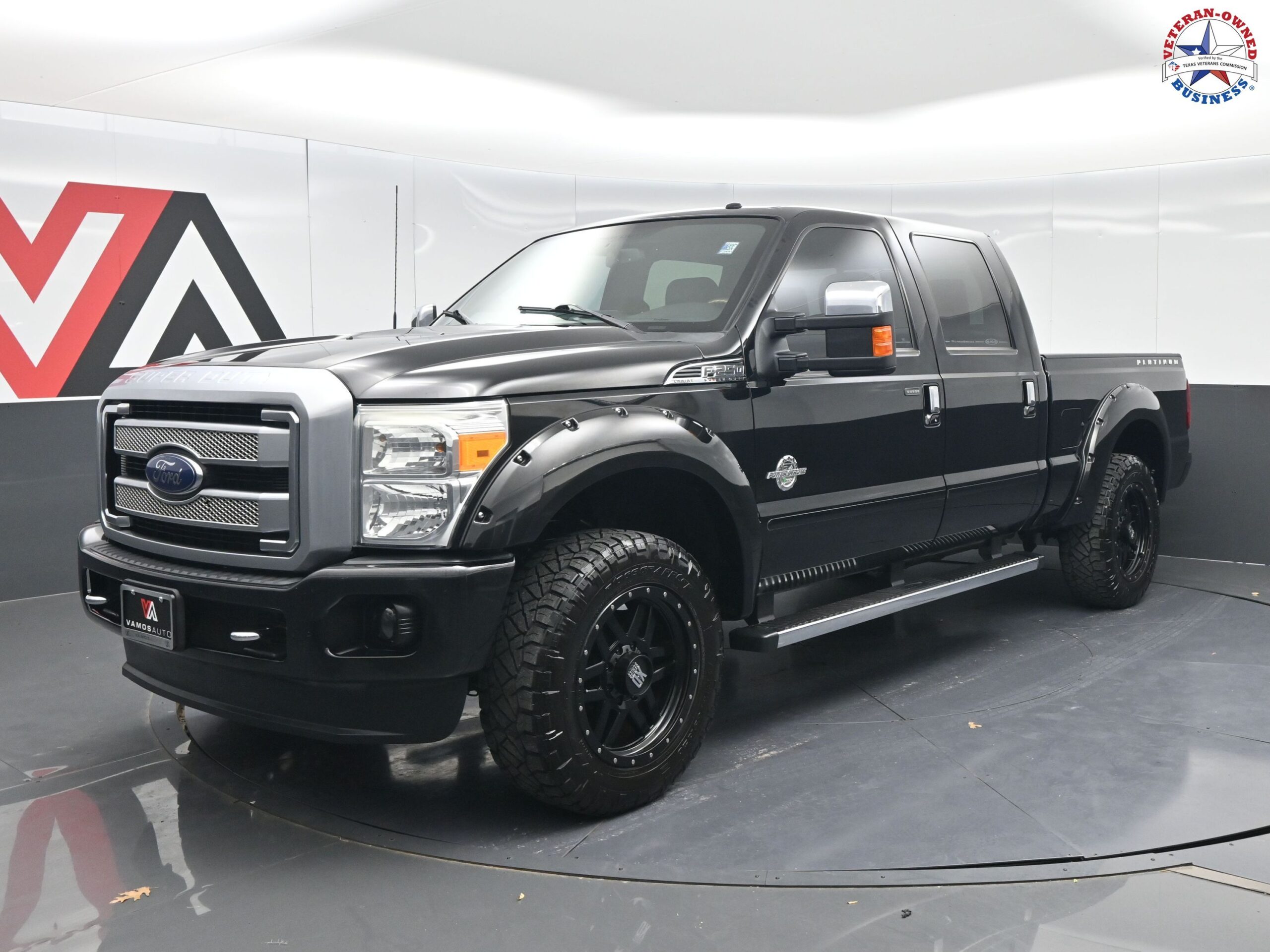 2016 Ford F-250 Super Duty Lariat's photo
