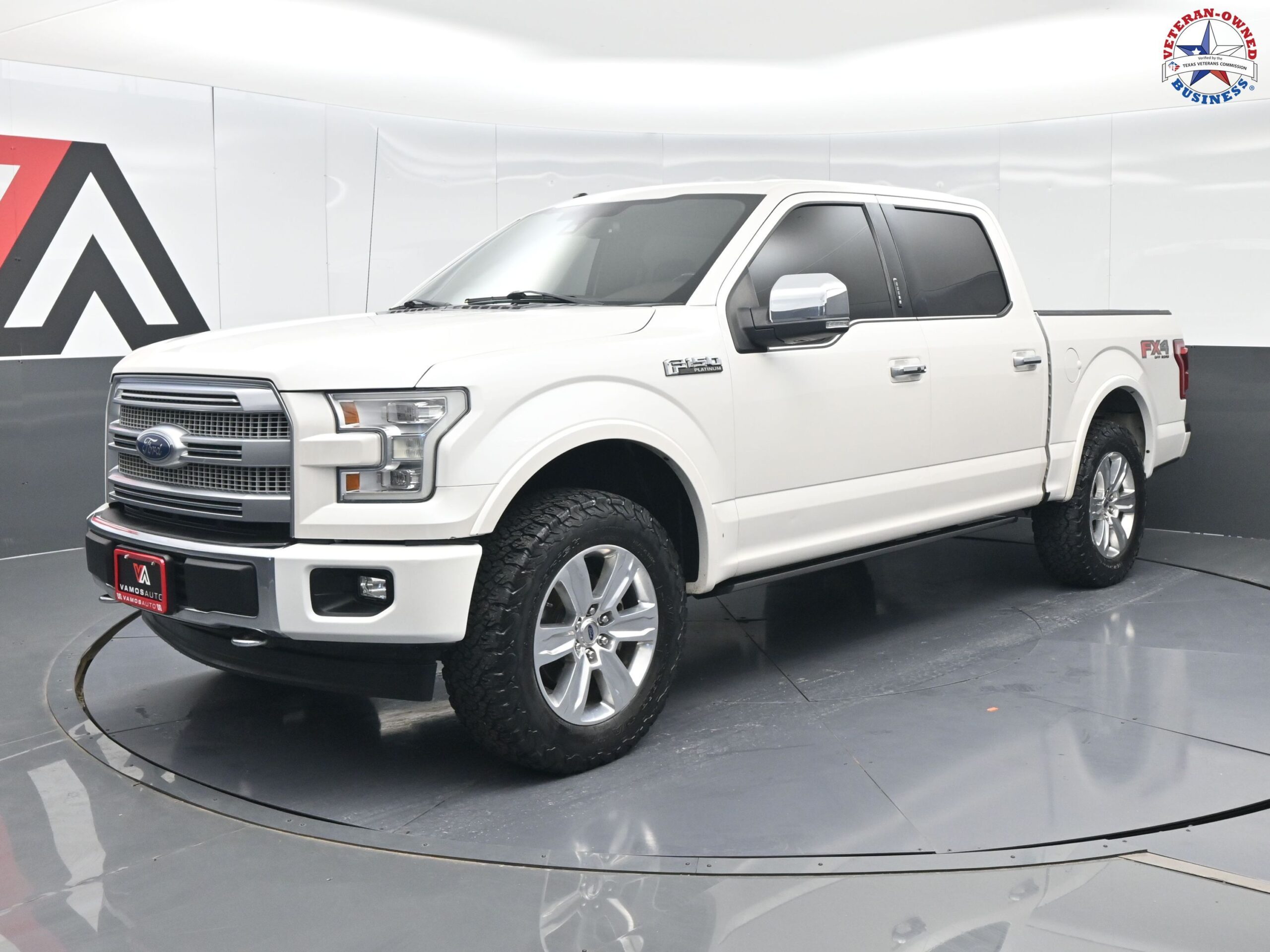 2017 Ford F-150 Platinum's photo