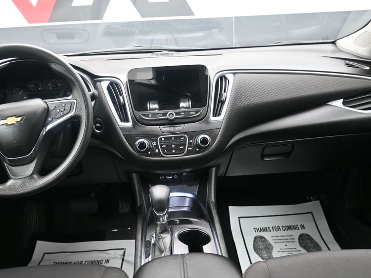 2023 Chevrolet Malibu 1LT - Photo 11