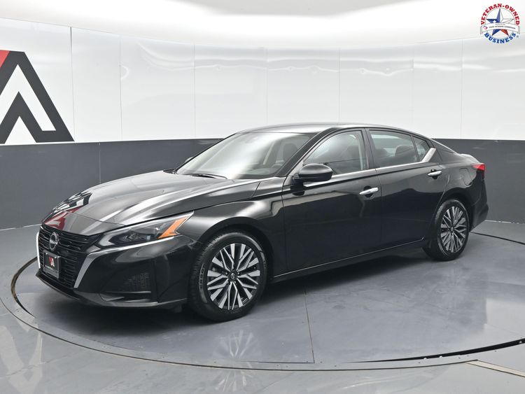 2024 Nissan Altima SV