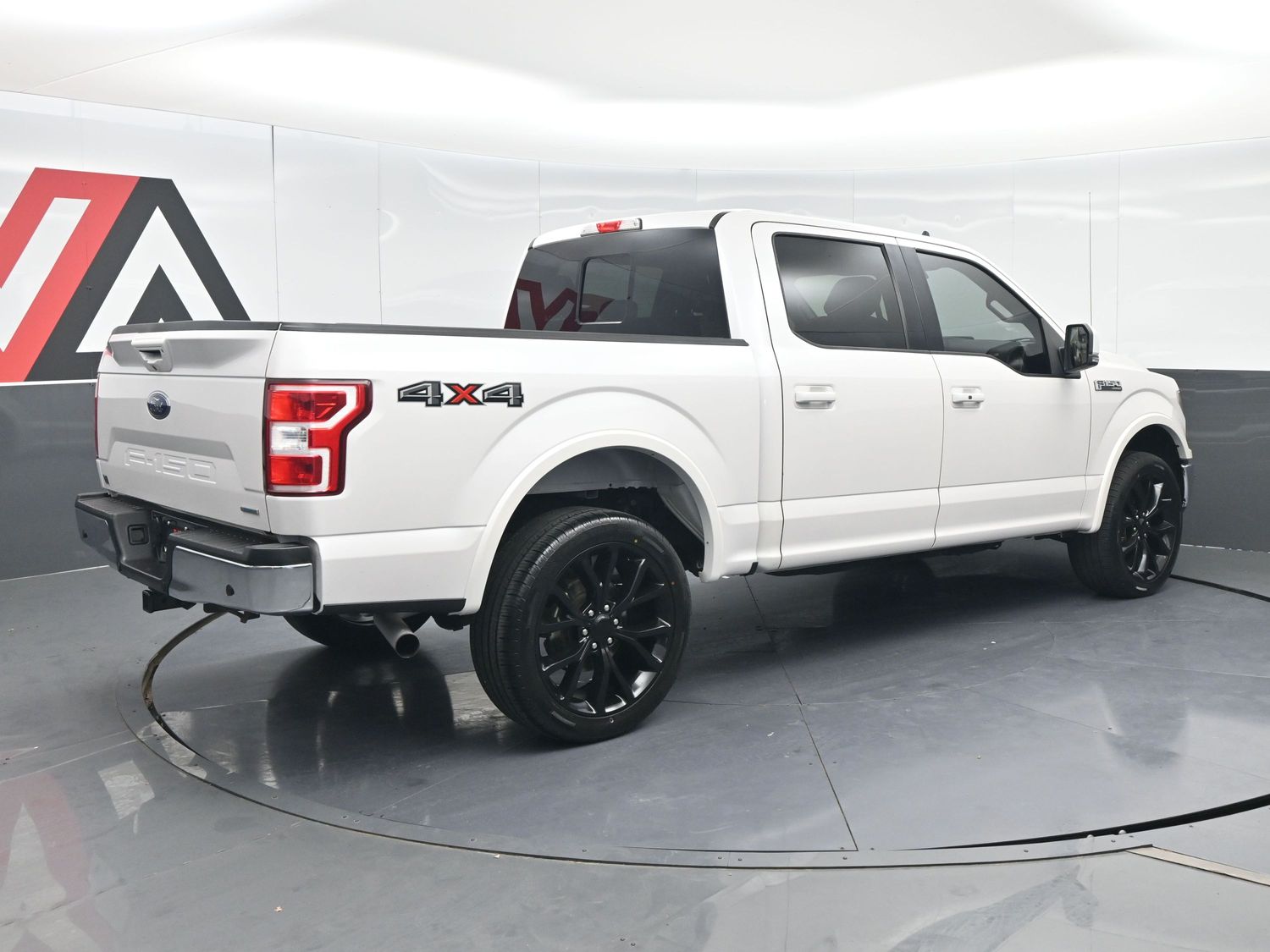 2019 Ford F-150 Lariat - Photo 6