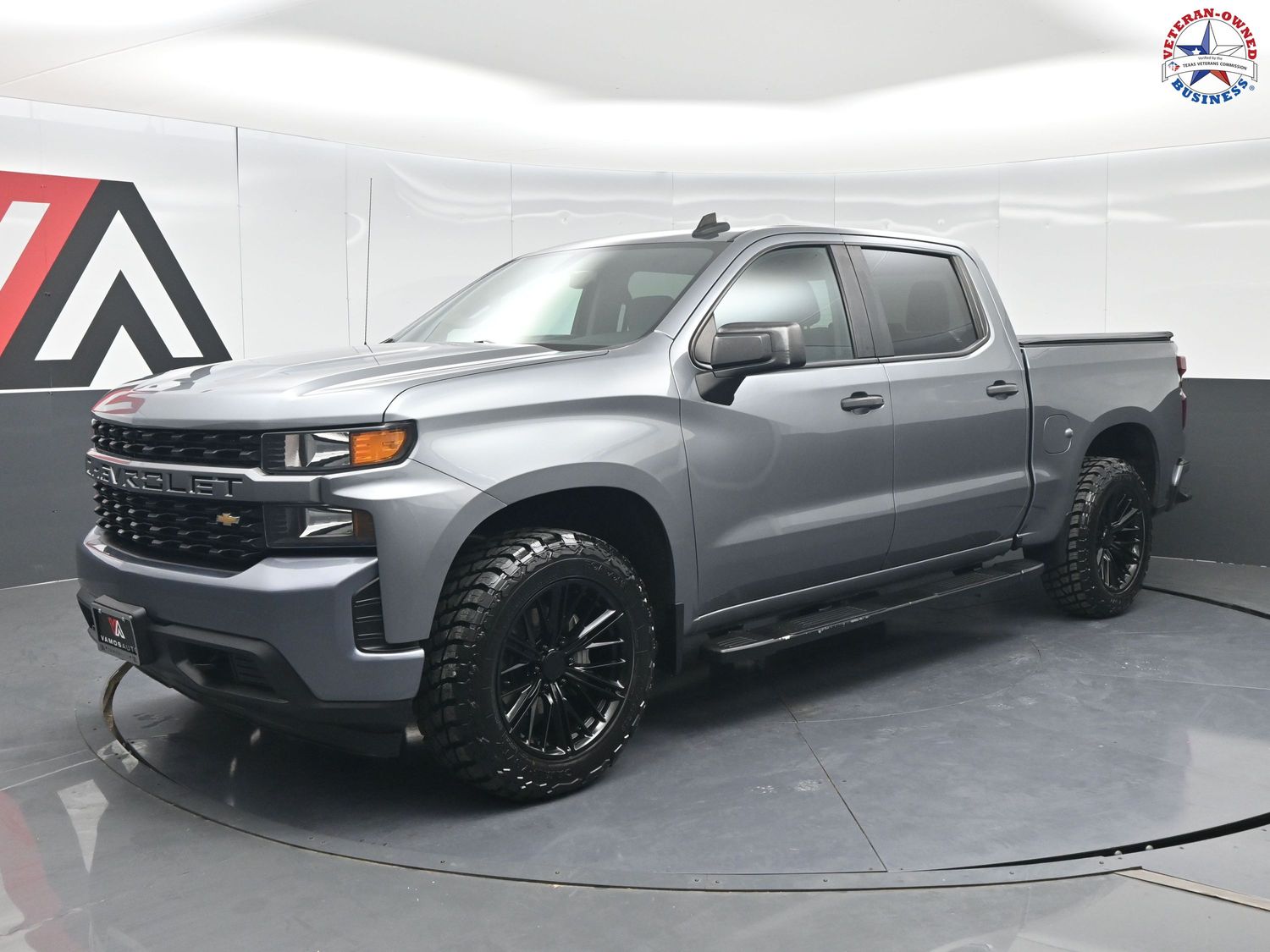 2020 Chevrolet Silverado 1500 Custom Crew Cab Short Box's photo