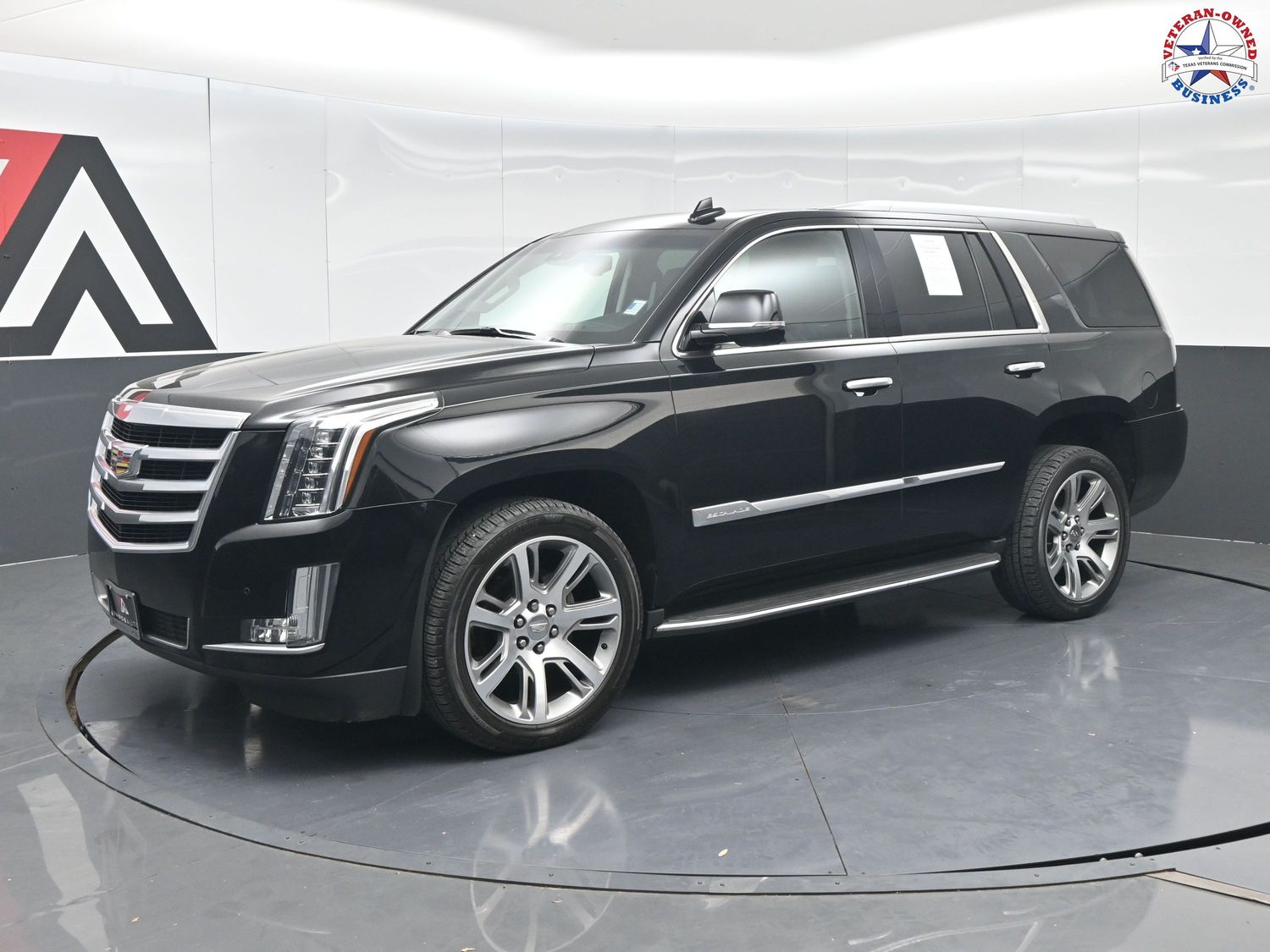 2016 Cadillac Escalade AWD Luxury's photo
