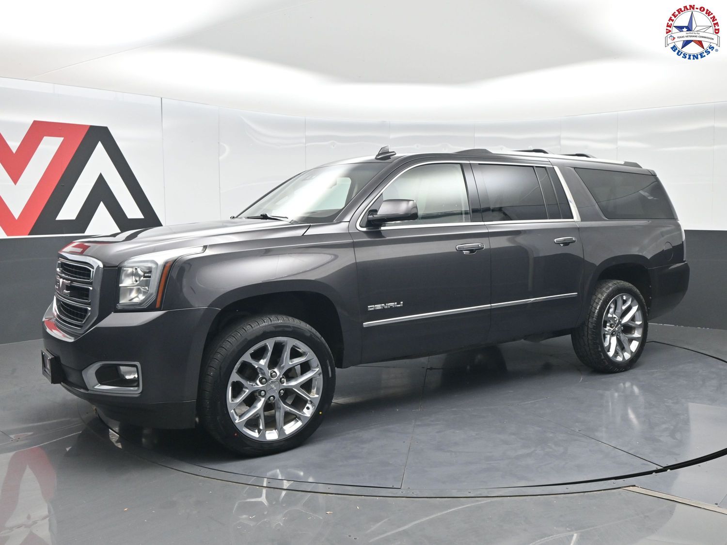 2018 GMC Yukon Denali AWD's photo