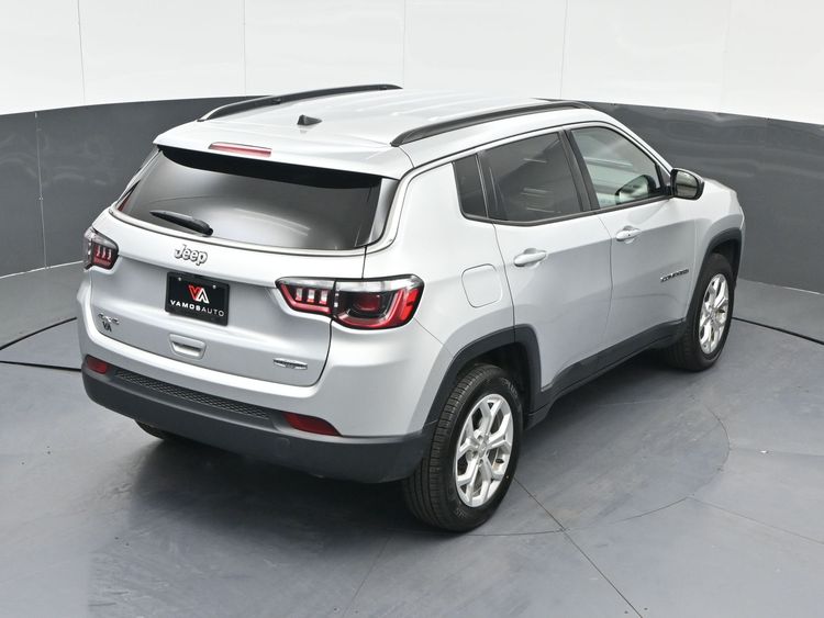 2024 Jeep Compass Latitude - Photo 17