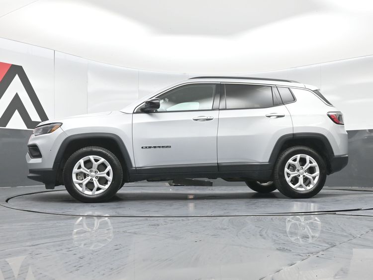 2024 Jeep Compass Latitude - Photo 23