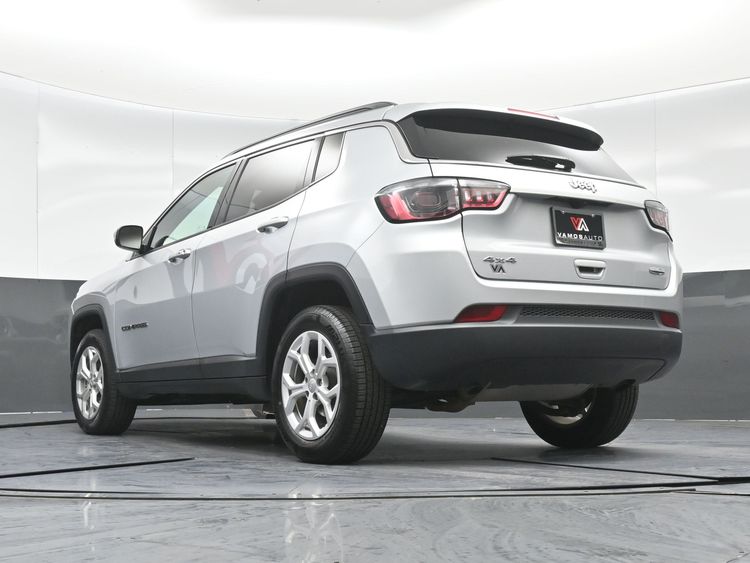 2024 Jeep Compass Latitude - Photo 24