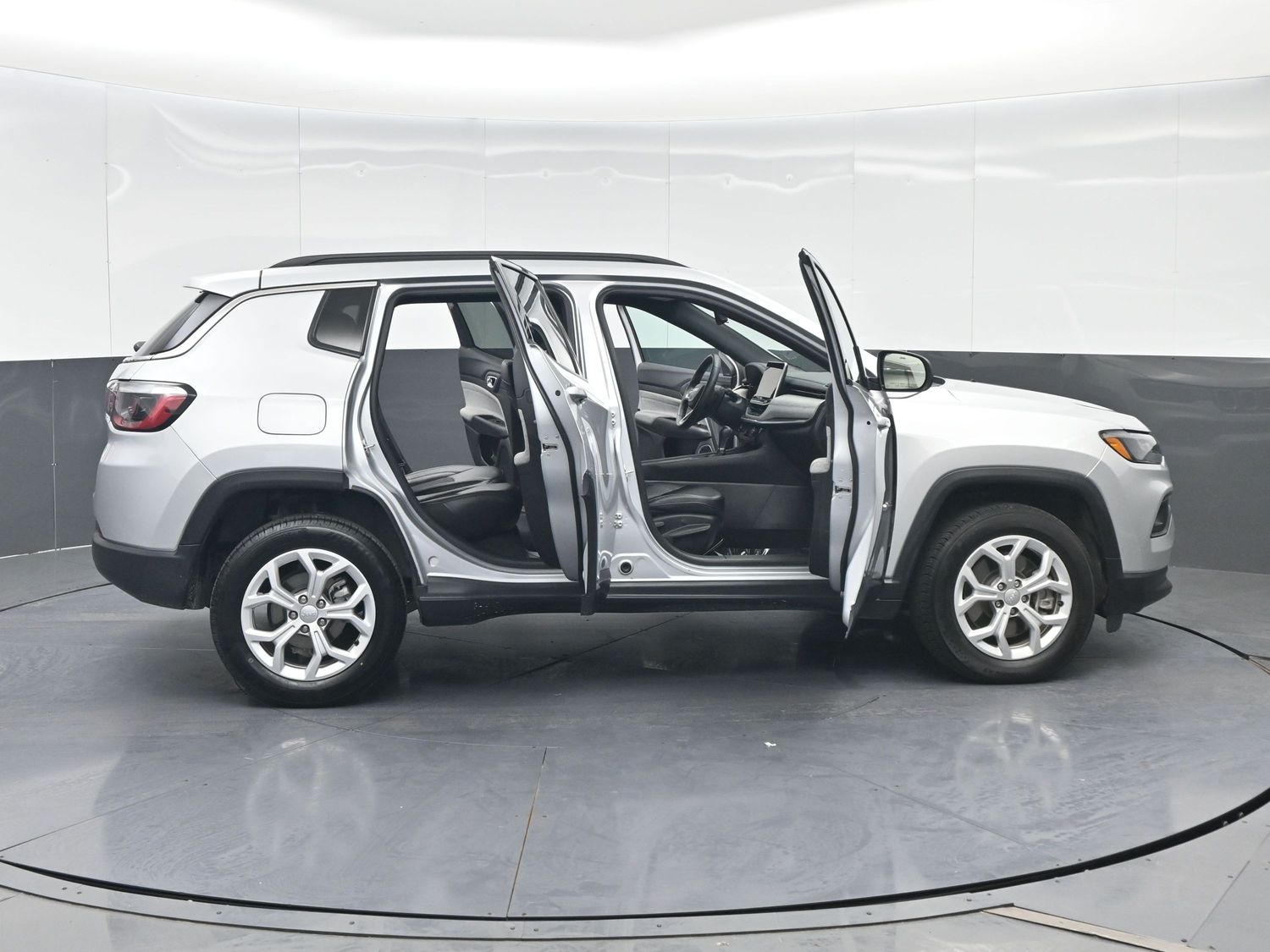 2024 Jeep Compass Latitude - Photo 32