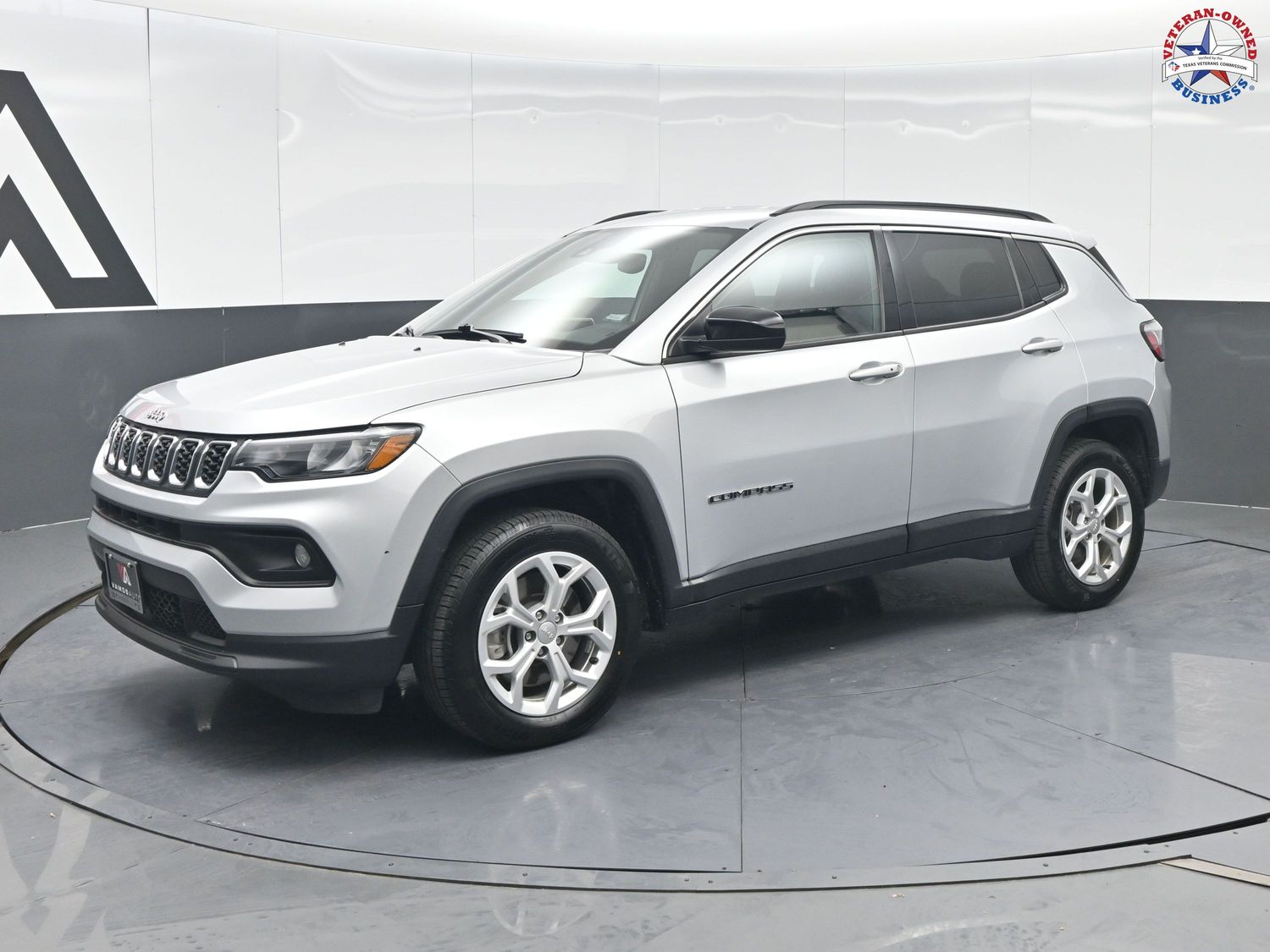 2024 Jeep Compass Latitude - Photo 1
