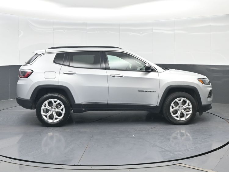 2024 Jeep Compass Latitude - Photo 7