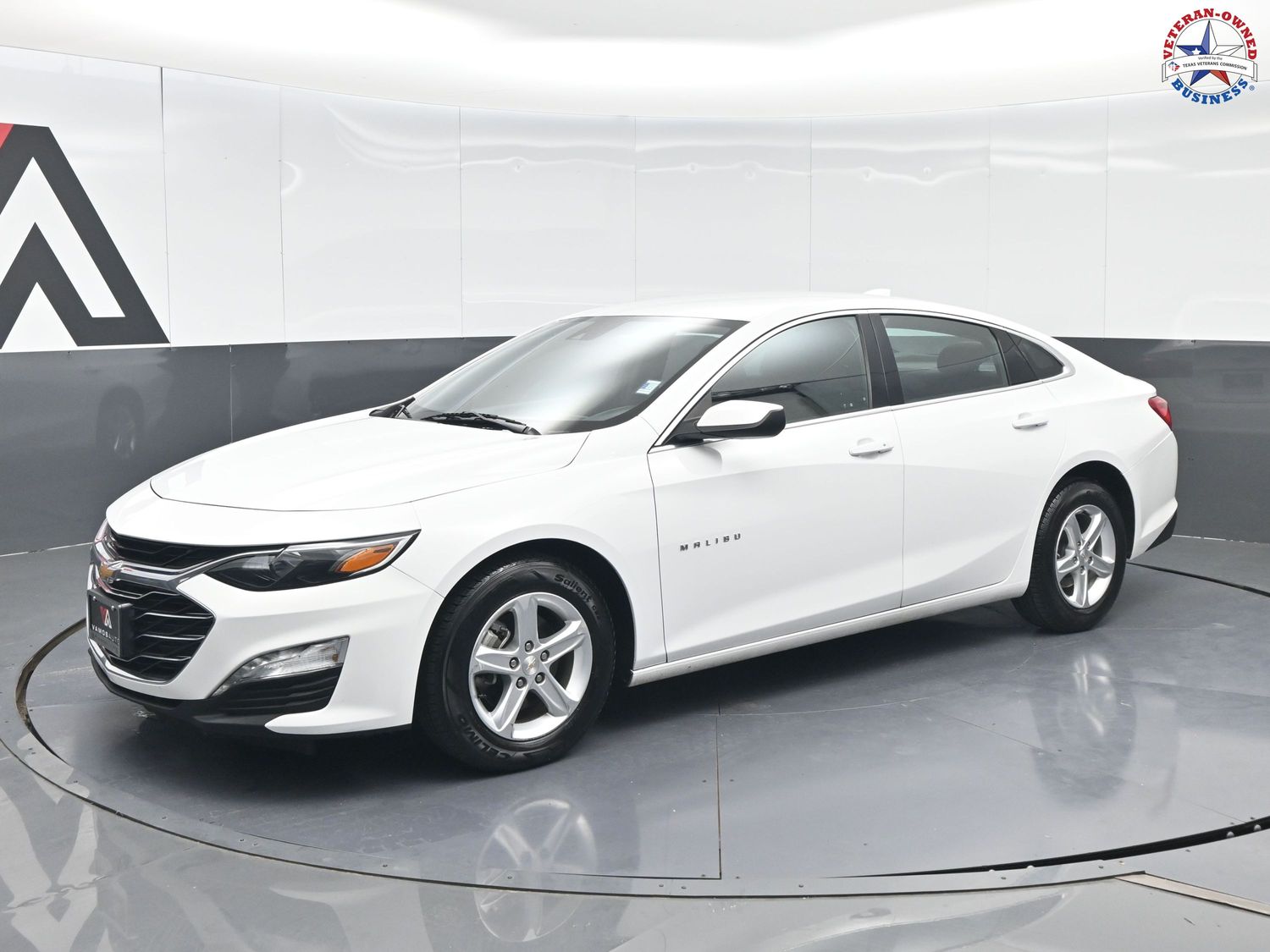 2024 Chevrolet Malibu 1LT's photo