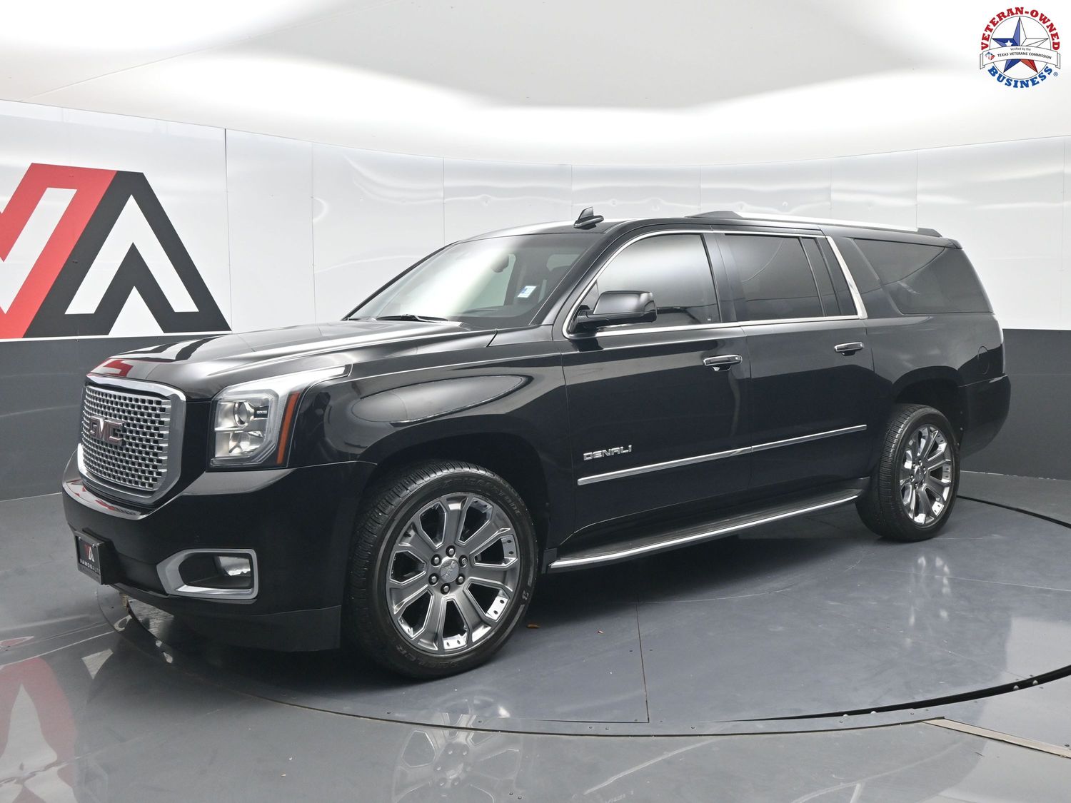 2016 GMC Yukon Denali 2WD's photo