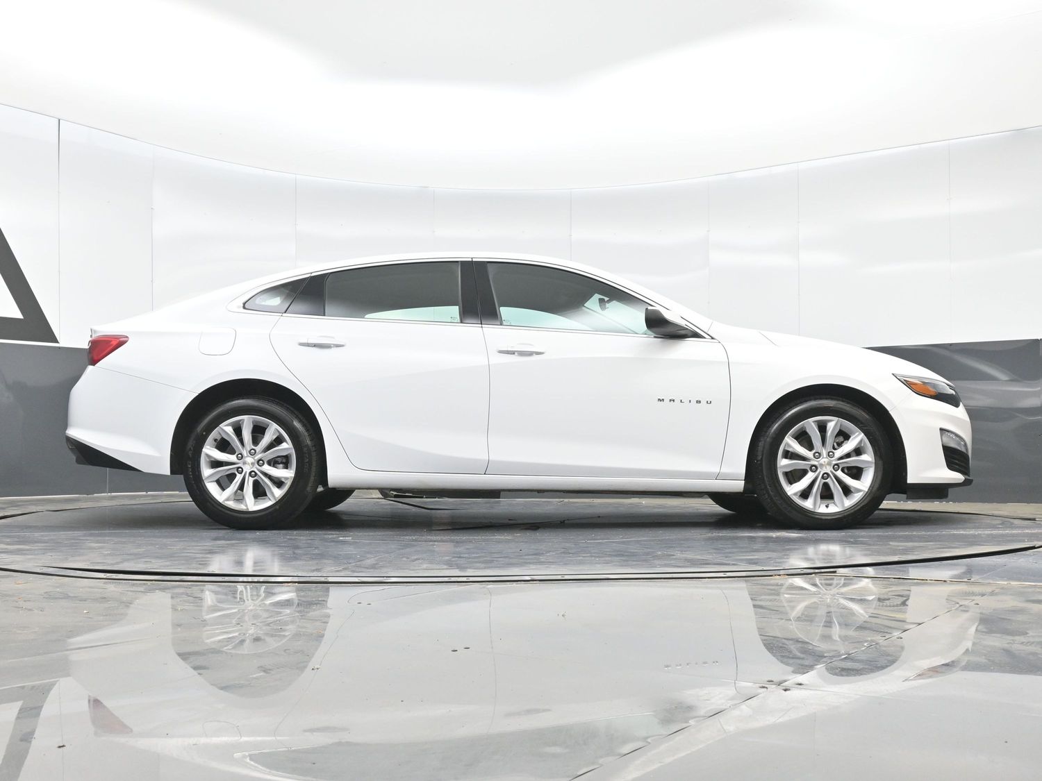 2024 Chevrolet Malibu 1LT - Photo 27