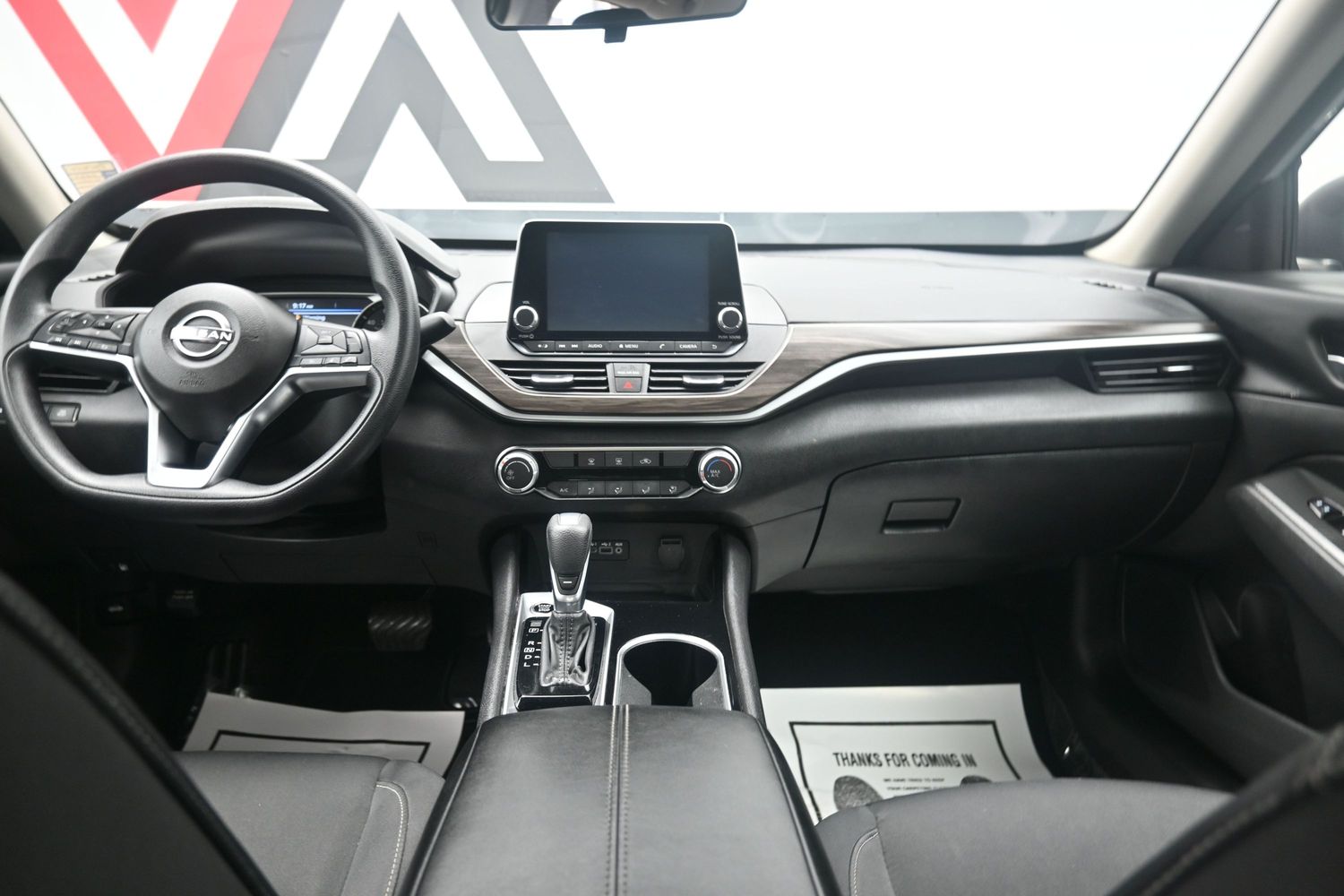 2024 Nissan Altima SV - Photo 11