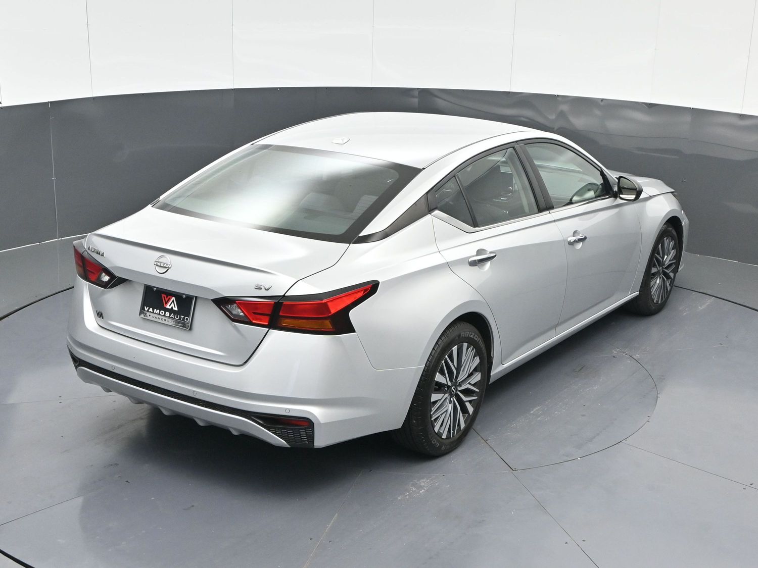 2024 Nissan Altima SV - Photo 17