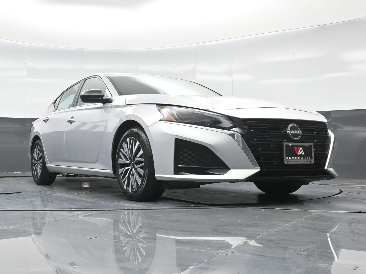 2024 Nissan Altima SV - Photo 29