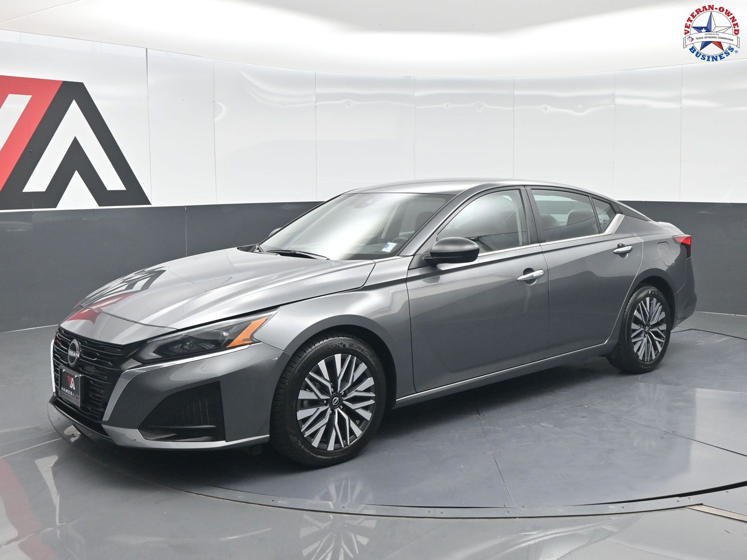 2024 Nissan Altima's photo