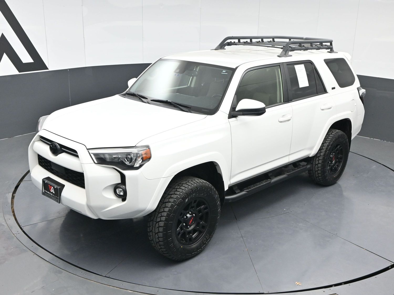 2022 Toyota 4Runner SR5 - Photo 13