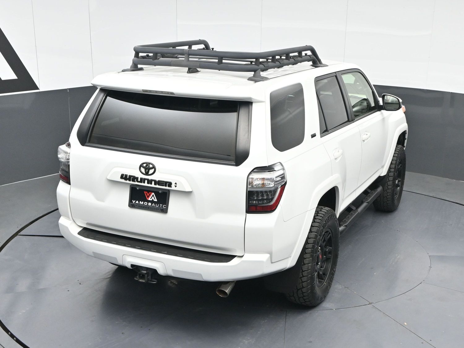 2022 Toyota 4Runner SR5 - Photo 17