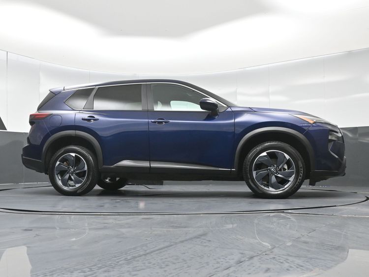 2024 Nissan Rogue SV - Photo 27