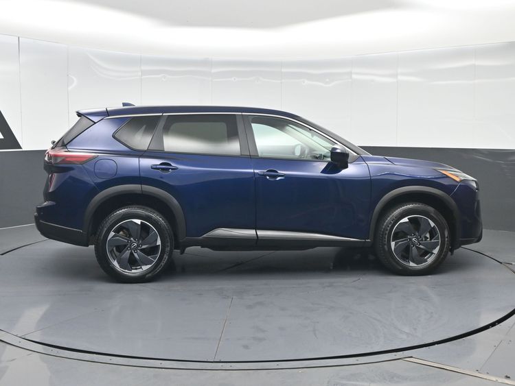 2024 Nissan Rogue SV - Photo 7